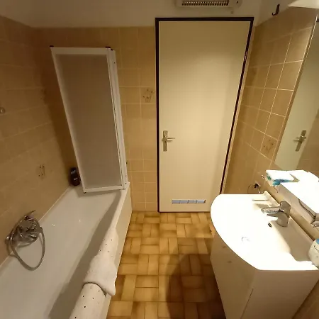 Apartment Astrid At 100 Meter From Sea With Parking Place *